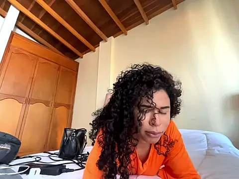 GabriSaenz online show from January 16, 2:24 pm