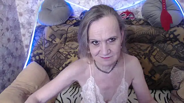 MissBekker online show from July 6, 10:12 pm