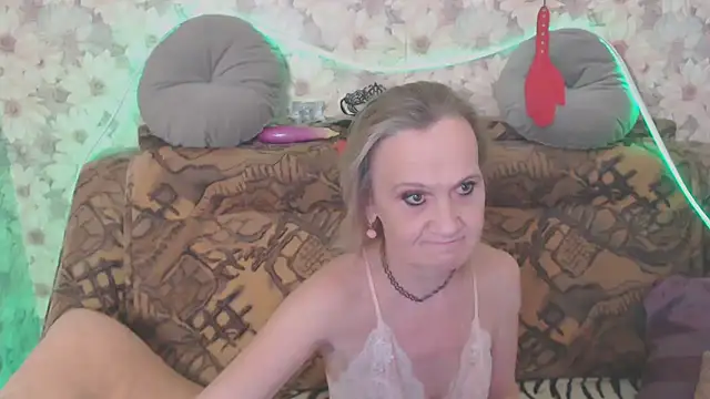 MissBekker online show from January 13, 10:08 am