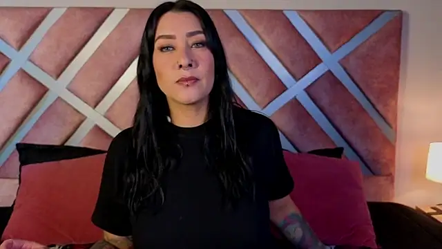  kelly hous36 online show from June 8, 12:28 pm