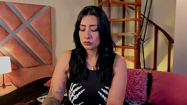 kelly hous36 online show from June 10, 12:59 pm