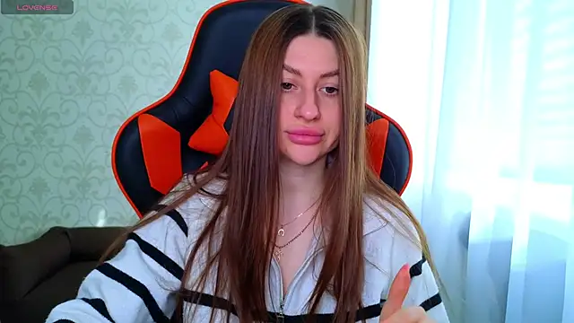 Elishka  online show from May 1, 5:43 am