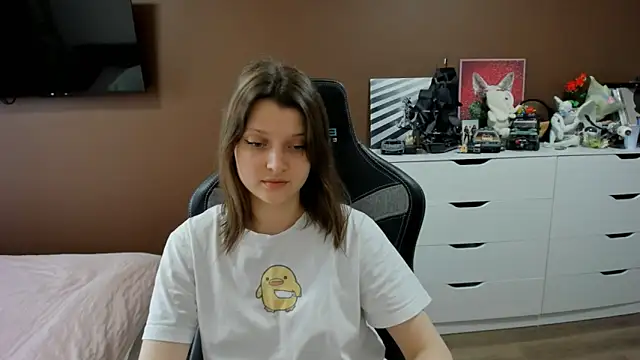 SoniNesti online show from May 5, 2:42 pm