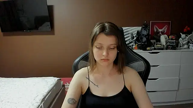 SoniNesti online show from August 4, 3:29 pm