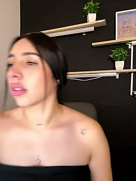 isabella jade online show from January 7, 10:46 pm