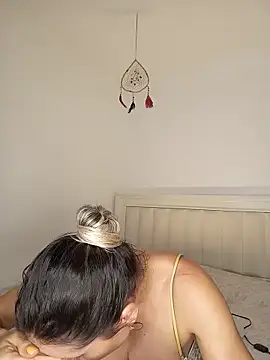 ASHLEY BLAIR online show from June 18, 8:03 pm