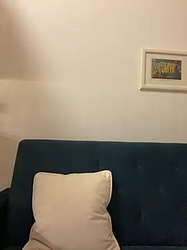 Nicole-Ray online show from February 18, 10:20 pm