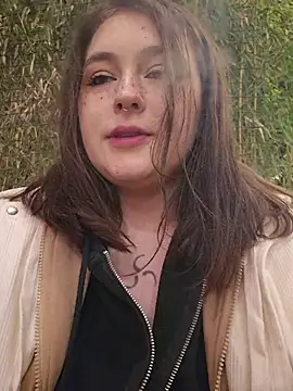 Yammy Yumi online show from February 22, 5:25 pm