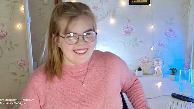 sinnamon  online show from November 1, 4:44 pm