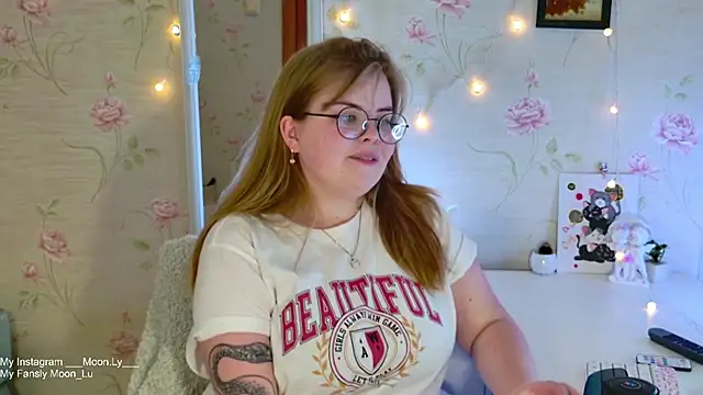 sinnamon  online show from November 23, 4:08 pm