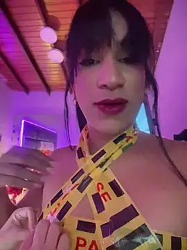 Ashly Miller online show from July 11, 8:20 pm