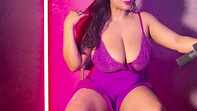 Morenahotcam online show from August 4, 3:23 am