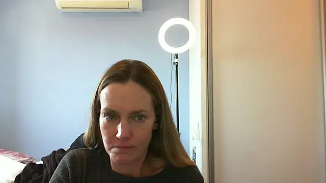 Annylove1 online show from November 11, 3:53 pm