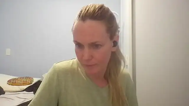 Annylove1 online show from July 27, 12:07 am