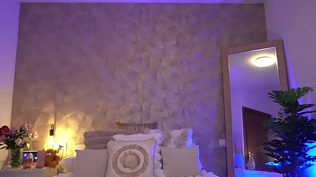 KalaBeckett  online show from June 25, 9:57 am