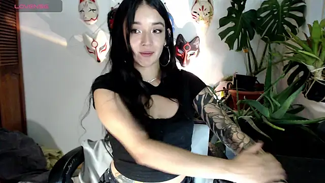 cat salo online show from July 12, 1:28 am