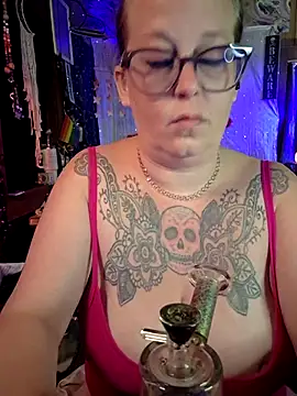 edgexchaos online show from July 3, 4:18 am