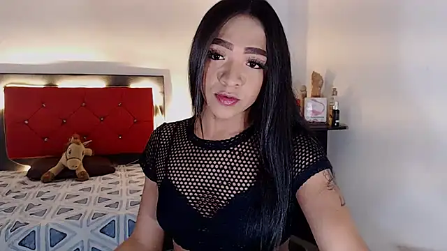 Snapshot of sofiaxdollxxx chatting on October 6, 8:13 pm sofiaxdollxxx online show from October 6, 8:13 pm