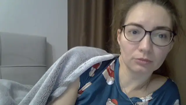 Ashleyspice online show from December 5, 5:40 am