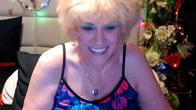 HappyWomanOn online show from June 21, 6:34 pm