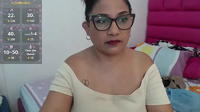 Katha Marck online show from June 27, 9:32 pm