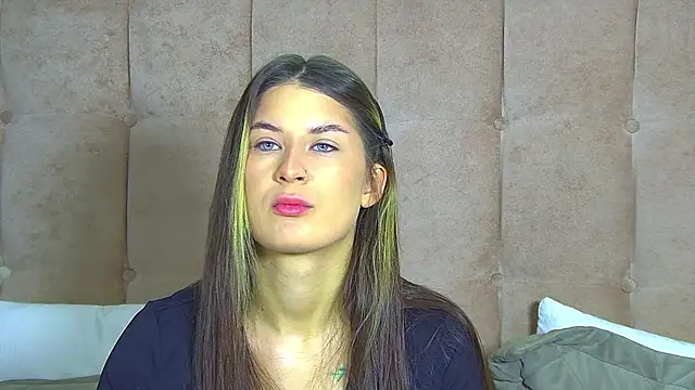 RachelSimpson online show from March 14, 7:37 pm