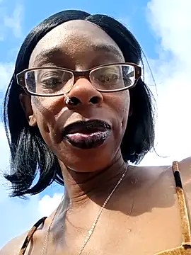 Jasmine FullsShine online show from July 6, 1:49 pm