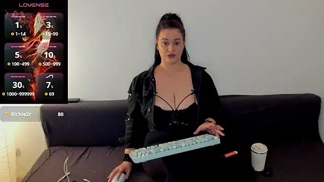 Laura sinner online show from March 17, 8:24 pm