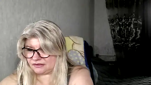 Diana 49 online show from February 8, 9:13 am