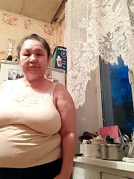 Zulfiya Bruce online show from May 6, 5:50 pm