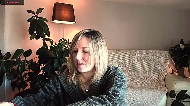 5 in one online show from April 21, 5:03 am