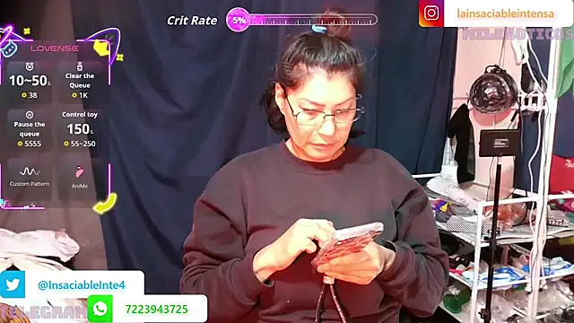 LaInsaciableIntensa online show from October 22, 2:38 am