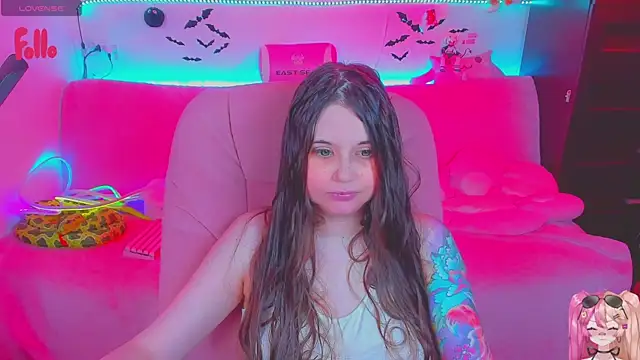 Lolisuccub online show from July 31, 5:25 pm