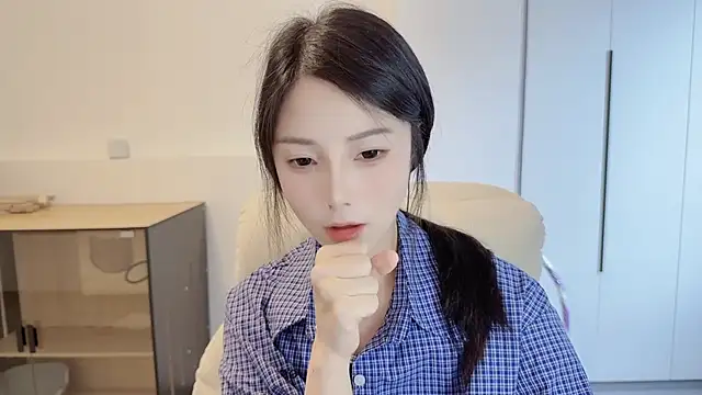 HaagenDazs  online show from April 29, 3:43 am