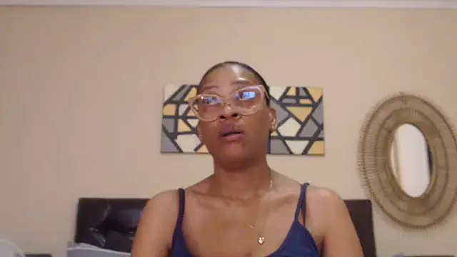 Creamyass22 online show from December 20, 8:02 pm