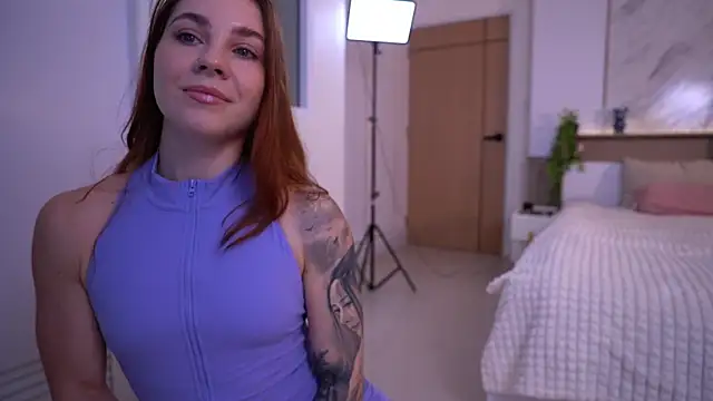 Cute Foxyxh online show from May 1, 3:21 am