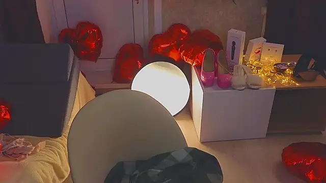 sinteas online show from February 14, 3:58 pm