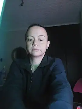 MrsBunnyBum online show from May 25, 5:39 am