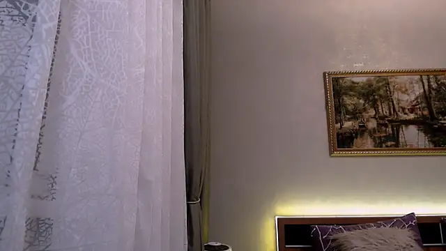 sensualEmilia online show from May 8, 6:54 pm