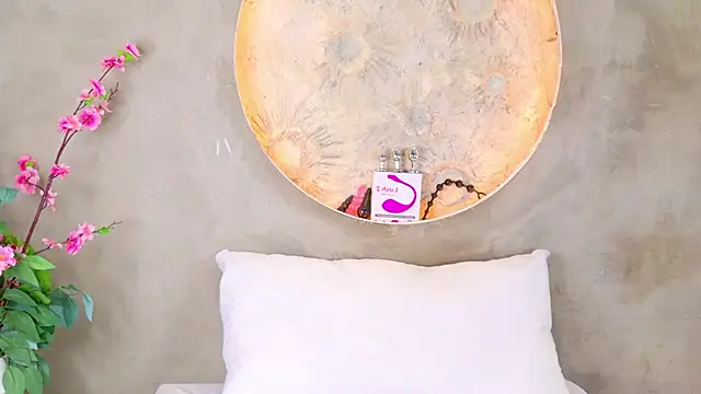dojacandice online show from June 25, 10:00 pm