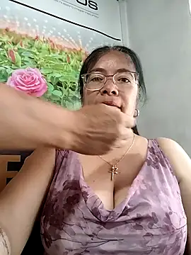   valentina18 online show from July 28, 12:59 pm