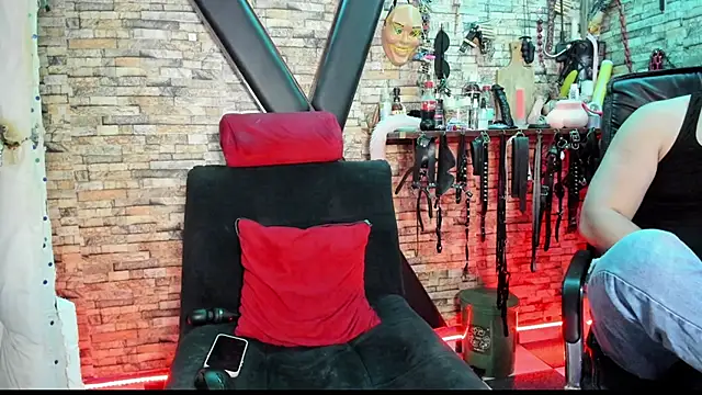 Liltildeman moon online show from October 10, 4:28 am