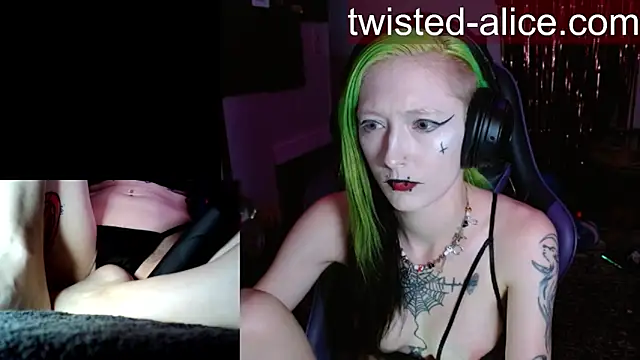alicewonder09 online show from July 3, 3:23 am