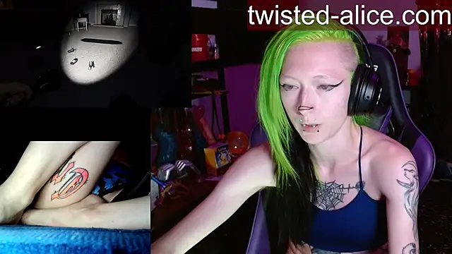 alicewonder09 online show from June 10, 2:55 am