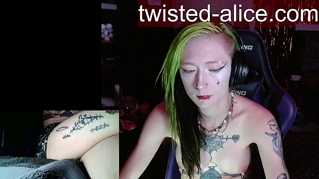 alicewonder09 online show from August 3, 3:10 am