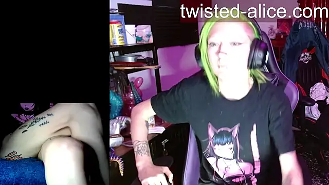 alicewonder09 online show from June 21, 3:32 am