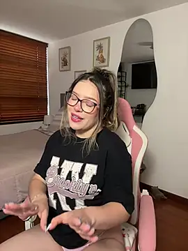 samysweet 8 online show from July 25, 12:45 pm