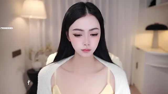 Ocean--Lili online show from October 21, 2:54 pm