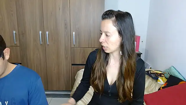 Isaandysex2428 online show from July 28, 1:21 pm