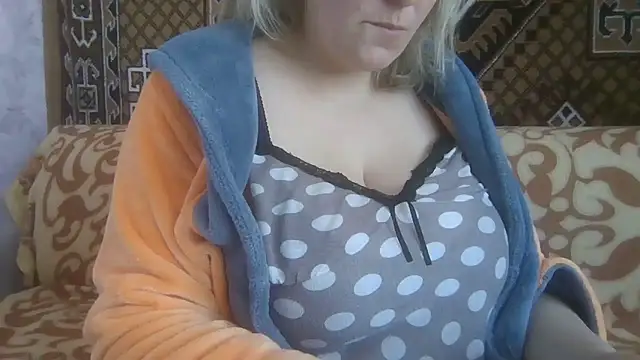 Diana Britt online show from March 1, 8:47 am